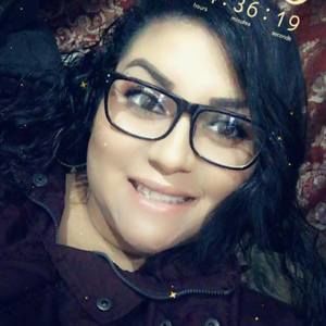 Meet your Posher, Crystalbell